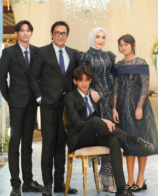 Ultah ke-14, Ini Deretan Potret Ganteng Kenzy Anak Andre Taulany yang jadi Remaja