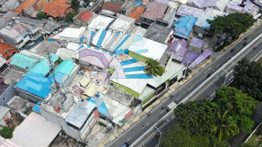 Cantik Era Anies, Warna-warni Atap Rumah di Lenteng Agung Kini Luntur Tak Terawat