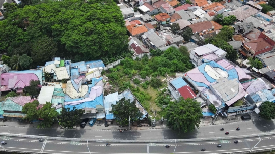 Cantik Era Anies, Warna-warni Atap Rumah di Lenteng Agung Kini Luntur Tak Terawat