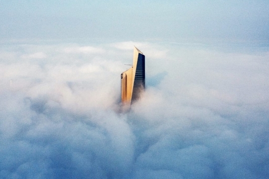 Memasuki Bulan Terdingin, Kuwait Bak Istana Langit