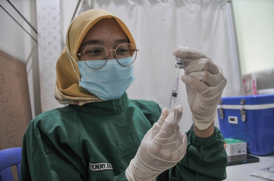 Dinkes DKI Mulai Layani Vaksinasi Booster Kedua untuk Umum di 300 Lokasi