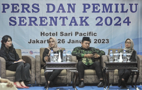 Seminar Pers dan Pemilu Serentak 2024