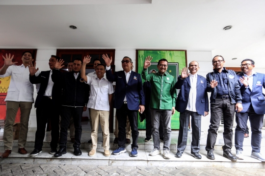Kemesraan Petinggi Tiga Partai Bertemu di Sekber Gerindra-PKB