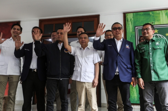 Kemesraan Petinggi Tiga Partai Bertemu di Sekber Gerindra-PKB