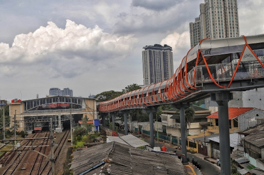 Skybridge Terpanjang di Jakarta Segera Diresmikan