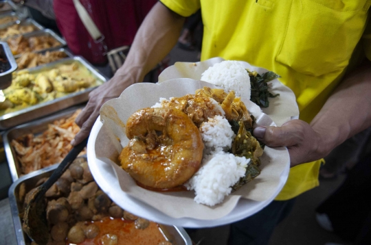 Nikmati Wisata Kuliner di Kampoeng Rana Minang, Ada Tambusu yang Bikin Ngiler