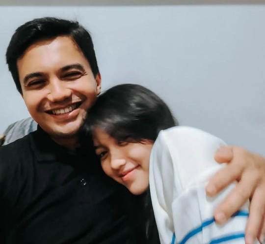 Genap Berusia 14 Tahun, Ini Potret Cantik Zemma Anak Gadis Sahrul Gunawan