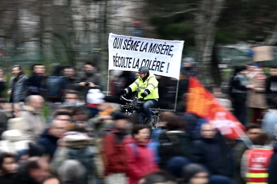 Lagi, Jutaan Buruh Gelar Demo Besar-besaran di Prancis