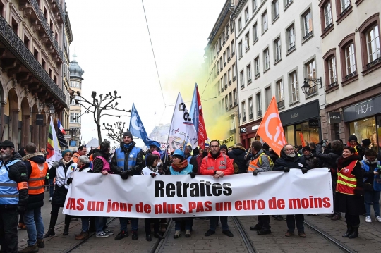 Lagi, Jutaan Buruh Gelar Demo Besar-besaran di Prancis