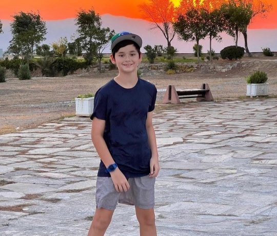 10 Potret Kenzou Anak Bungsu Tamara Bleszynski, Kini Sudah ABG dan Ganteng Banget