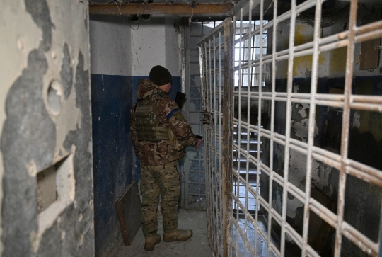 Tentara Rusia Siksa Warga Ukraina di Ruang Bawah Tanah Ini, Tempatnya Ngeri dan Gelap
