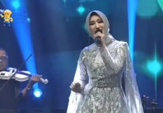 Pedangdut Ira Swara Kini Berhijab, Intip Penampilannya Makin Cantik Bikin Pangling