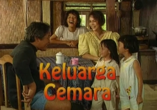 7 Film Indonesia yang Diangkat dari Sinetron Legendaris