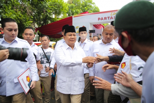 Gaya Prabowo Subianto Berapi-api di HUT ke-15 Partai Gerindra