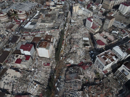 Begini Hancurnya Kahramanmaras, Pusat Gempa Turki yang Tewaskan 9.600 Orang