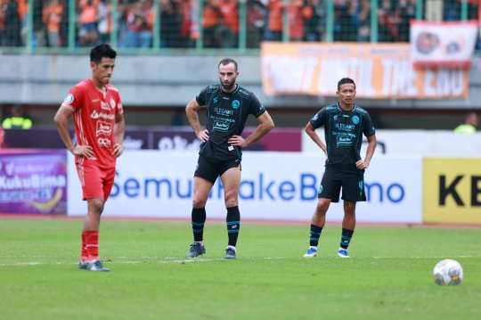 Sukses Bungkam Arema FC, Persija Meluncur ke Puncak Klasemen Menggusur PSM