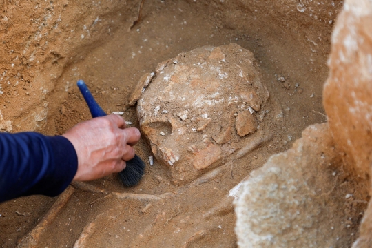 Penemuan Sarkofagus Era Romawi di Jalur Gaza