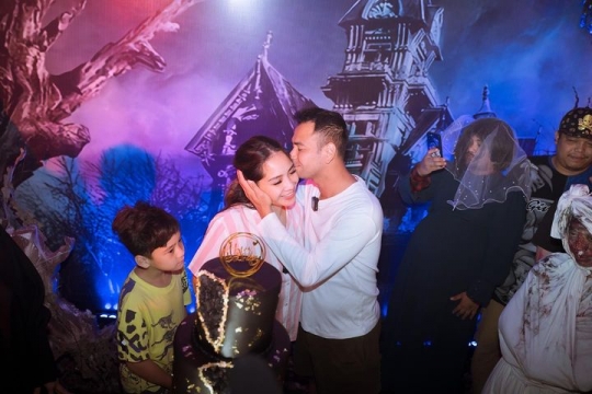 Ide Rafathar Usung Tema 'Hantu', Ini 10 Momen Keseruan Ultah Raffi Ahmad & Nagita