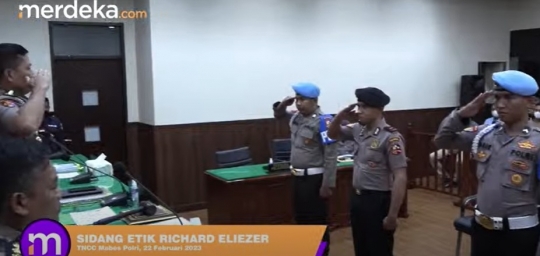 Potret Terbaru Richard Eliezer, Gagah Pakai Seragam Polisi