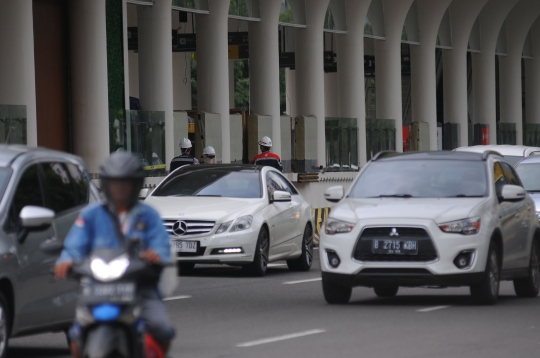 Memantau Proyek Revitalisasi Halte TransJakarta di Jalan Sudirman-Thamrin