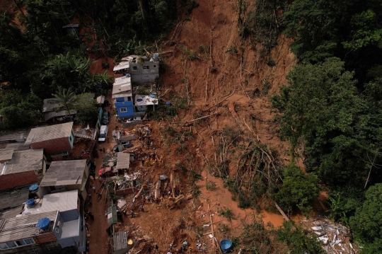 Dahsyatnya Terjangan Tanah Longsor di Brasil, 48 Orang Tewas