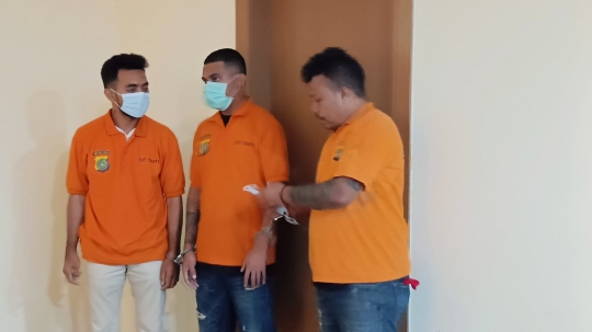 Muka Lesu Kepala Tertunduk, Ini Tampang Debt Collector Bikin Mendidih Kapolda Metro