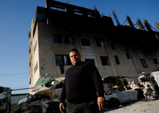 Pemukim Israel Balas Dendam Bakar Mobil hingga Rumah Warga Palestina di Tepi Barat