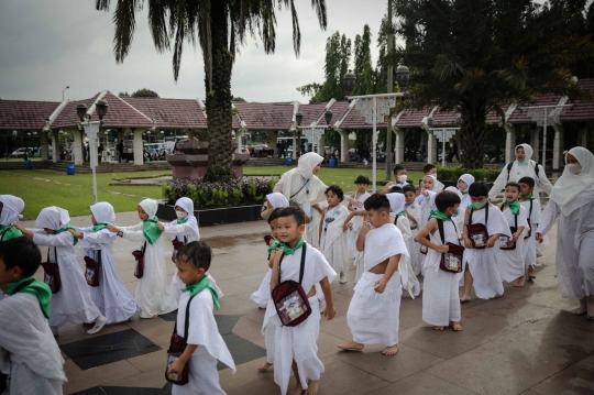 Meningkatkan Pendidikan Agama Anak Sejak Dini dengan Edukasi Manasik Haji