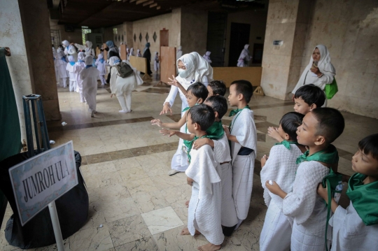 Meningkatkan Pendidikan Agama Anak Sejak Dini dengan Edukasi Manasik Haji