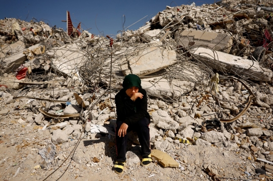 Potret Keprihatinan Korban Selamat Sebulan Pasca Gempa Dahsyat di Turki