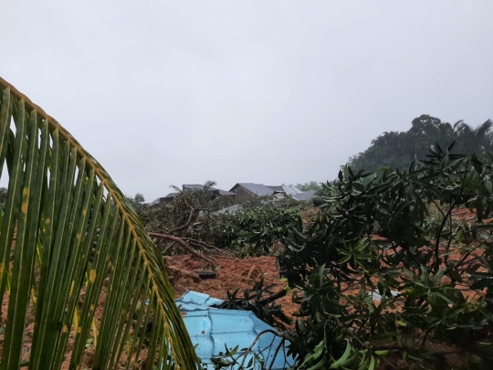 Penampakan Longsor Timbun Satu Kampung di Natuna, 11 Orang Tewas