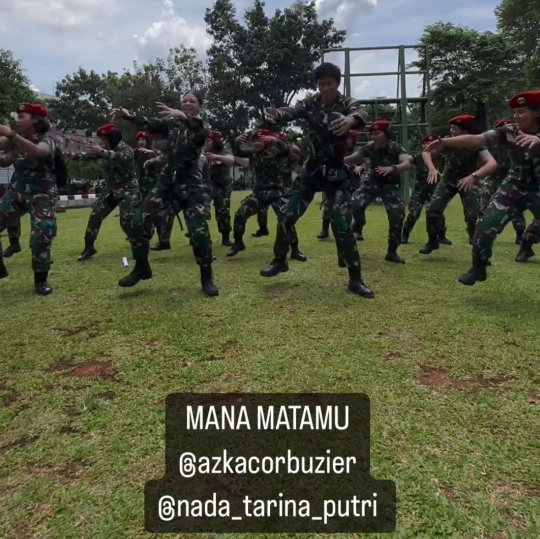 6 Potret Gagah Azka Corbuzier Berseragam Loreng TNI, Netizen 'Cocok Jadi Jendral'