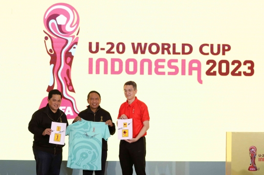 Erick Thohir Luncurkan Merchandise Resmi Piala Dunia U-20 2023