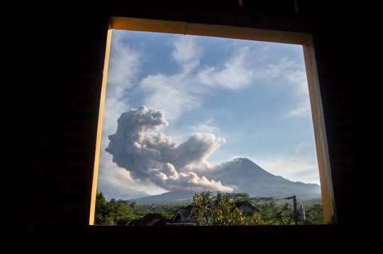 Dahsyatnya Erupsi Gunung Merapi Sehari Meletus 53 Kali