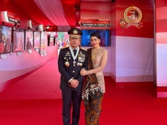 Mesranya Jenderal Bintang 3 Polri dengan Istri Eks Pembaca Berita TV, Bikin Baper