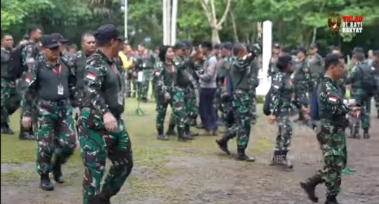 Melihat Puncak Gunung Tidar Tempat Taruna Akmil Digembleng jadi TNI Sejati