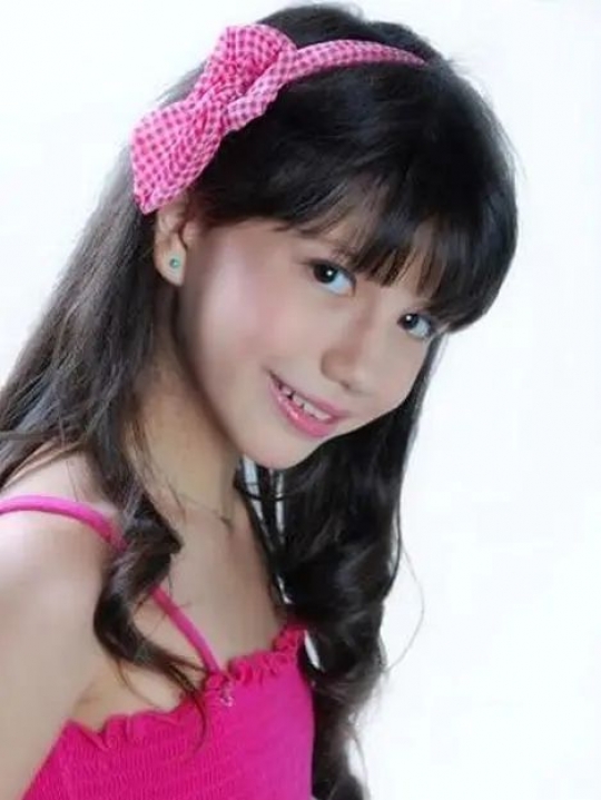 Genap 22 Tahun, Intip Transformasi Cassandra Lee dari Imut hingga Cantik Memesona