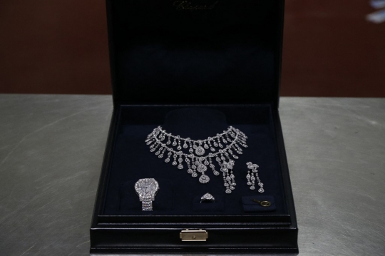 Mantan Presiden Brasil Diminta Kembalikan Perhiasan Mahal Saudi, Ini Wujud Mewahnya