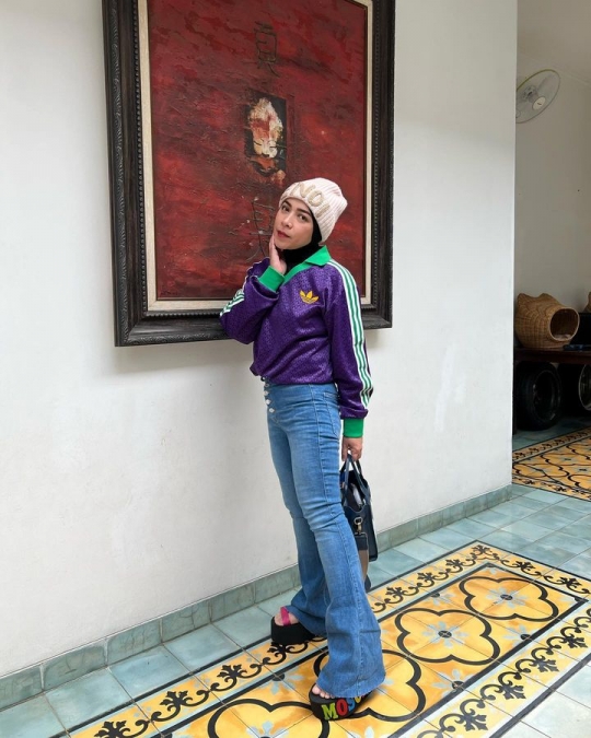 Potret Melly Goeslaw Makin Tirus & Langsing, Artis Malaysia Komentar Begini