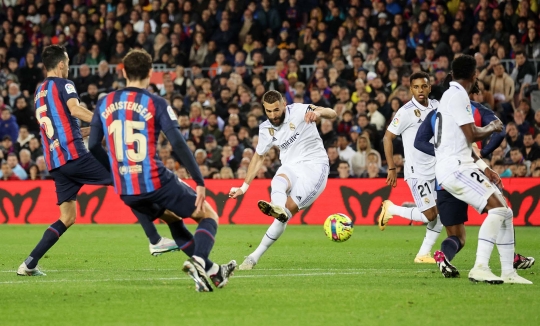 Dramatis, Barcelona Pecundangi Real Madrid Lewat Gol Telat Kessie di El Clasico