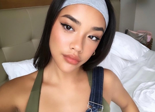 Potret Baila Fauri Pacar Devano Jadi Sorotan, Netizen 'Cantik Banget'