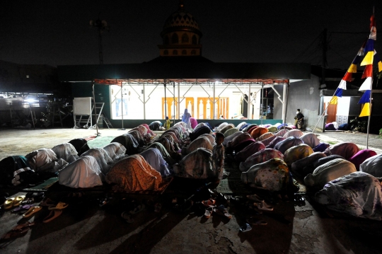 Tarawih di Malam Pertama Ramadan 1444 Hijriah