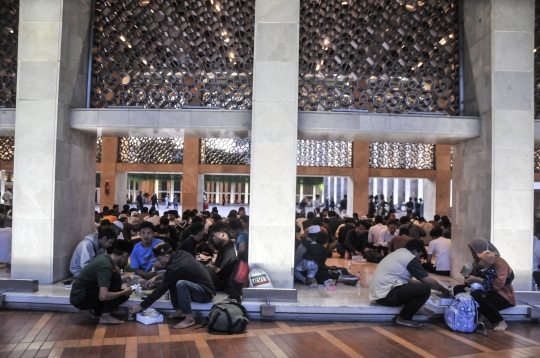 Buka Puasa Bersama di Masjid Istiqlal, 3.000 Porsi Disediakan untuk Jemaah
