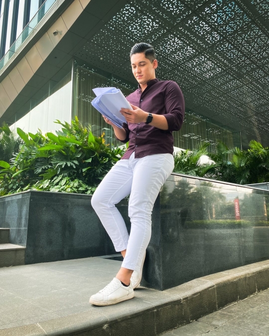 10 Artis Ganteng Indonesia yang Ternyata Memiliki Darah Jerman