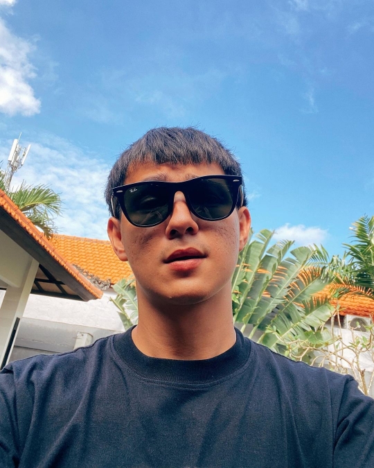 10 Artis Ganteng Indonesia yang Ternyata Memiliki Darah Jerman