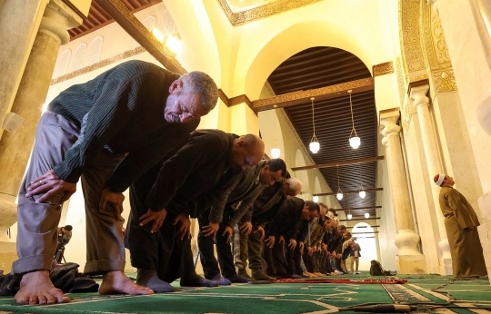 Keindahan Masjid al-Hakim bi-Amr Allah dari Abad ke-10 di Mesir