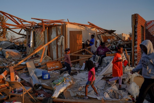 Luluhlantak Mississippi Usai Hantaman Tornado Dahsyat, Puluhan Orang Tewas