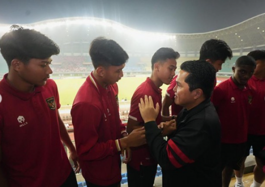 Potret Erick Thohir Menahan Tangis Dengar Harapan Pemain Timnas U-20 Indonesia