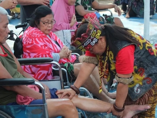 Aksi Ida Dayak di Markas Kostrad Obati Pasien TNI-Polri, Ada yang Langsung Sembuh