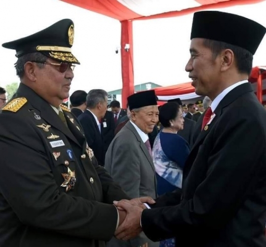 Momen SBY Berpakaian Jenderal TNI Bertemu Presiden Jokowi-Megawati, Ini Potretnya